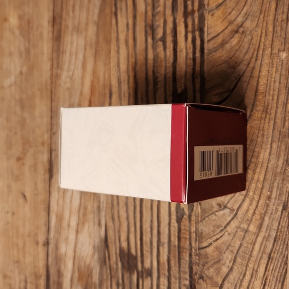 Hallmark Keepsake Ornament - Collector's Series 'Puppy Love' (1993) - Picture 4 of 8